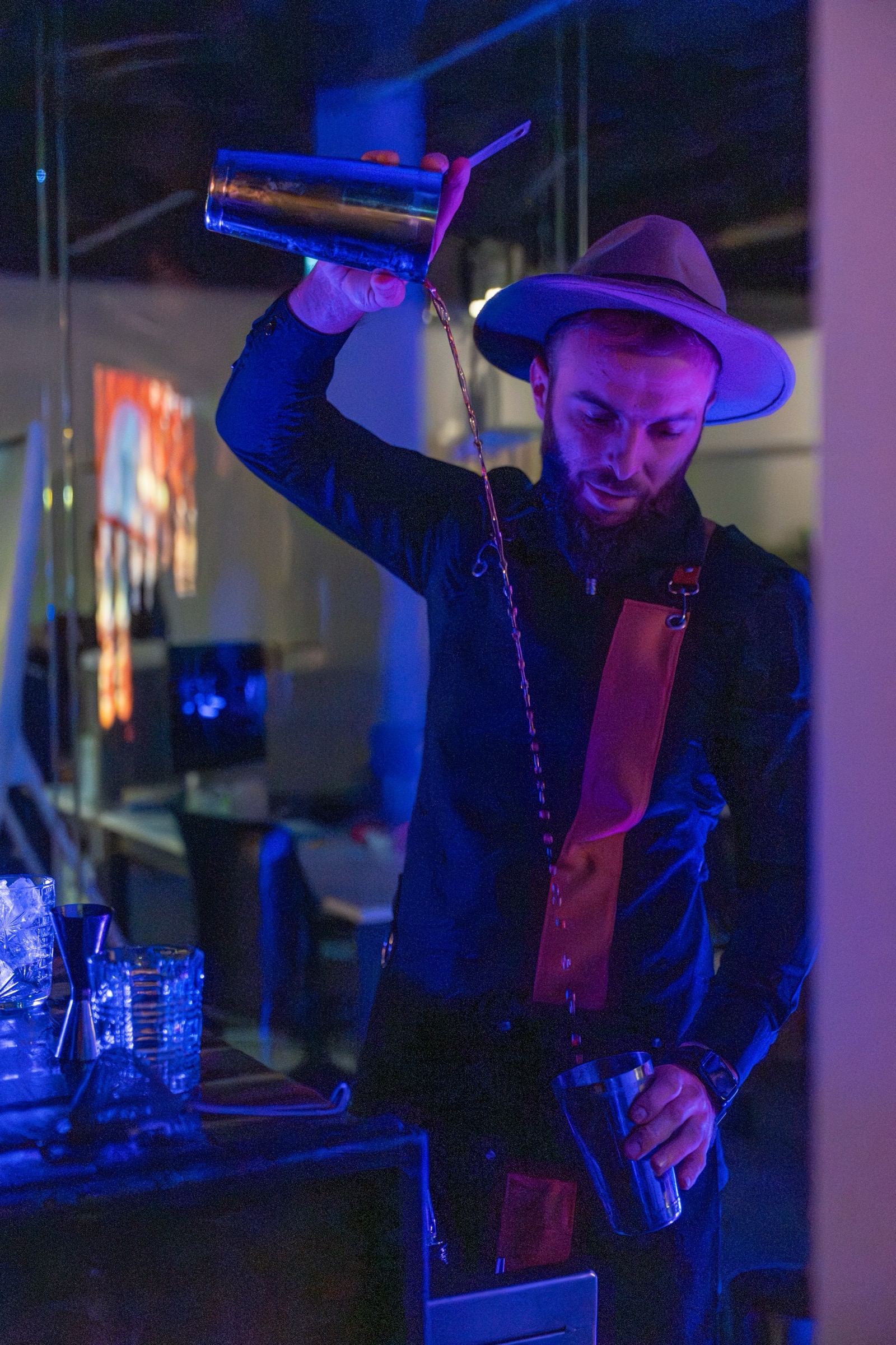 Bar service
