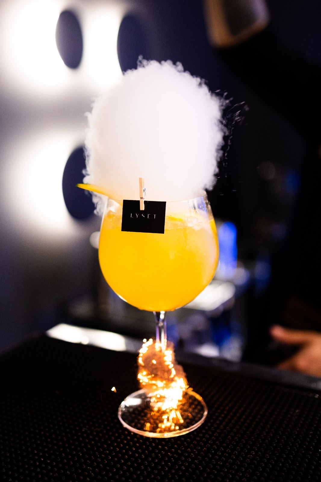 Cocktail shaker