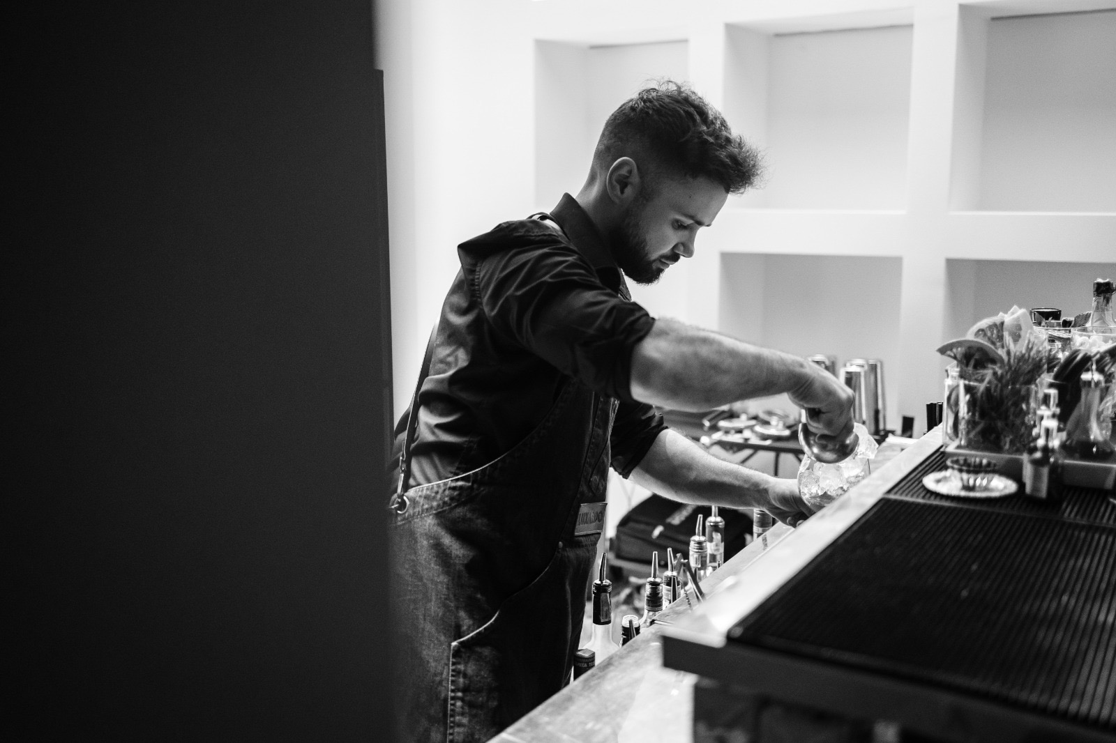 Mobile bar setup